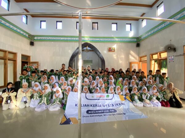 Sosialisasi Stop Bullying di MI Ma'arif 01 Adimulya Bersama Mahasiswa KKN 06 Unugha Cilacap