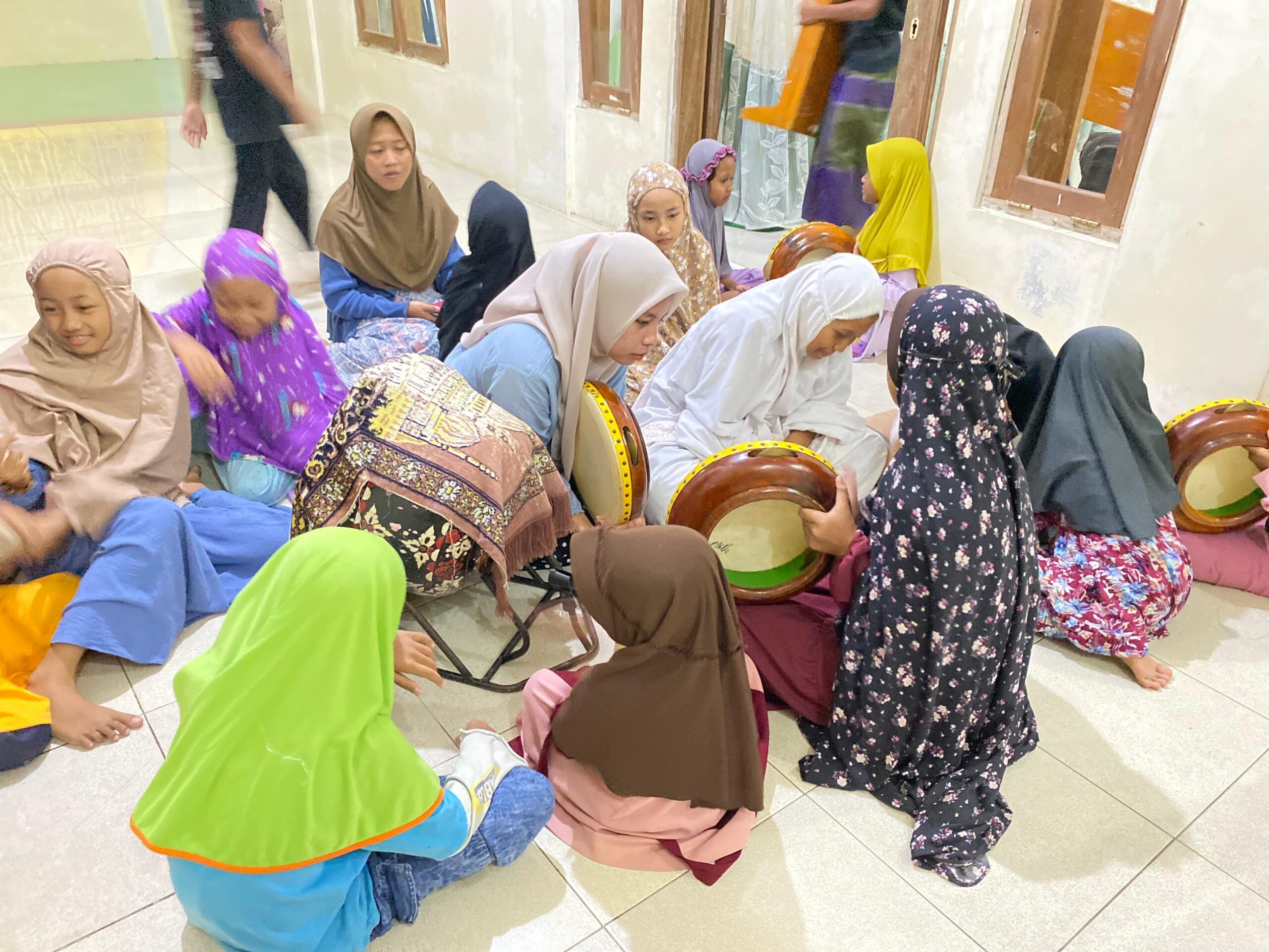 Pelatihan Hadroh